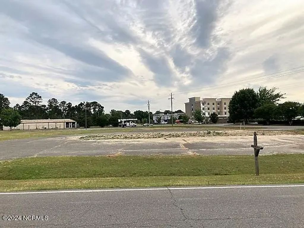 1100 Sunburst Drive, Goldsboro