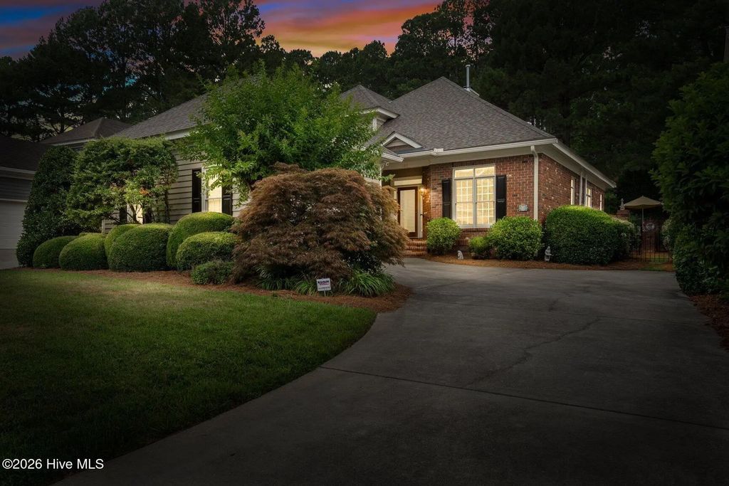 108 Cobblestone Court, Rocky Mount