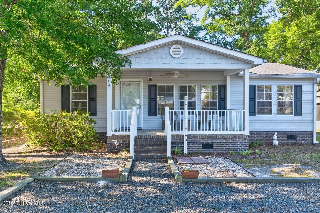 214 Dogwood Drive, Sunset Beach
