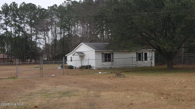 2859 Hwy 258 N, Kinston