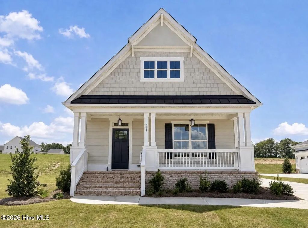 367 Pascalis Place 2003, Aiken