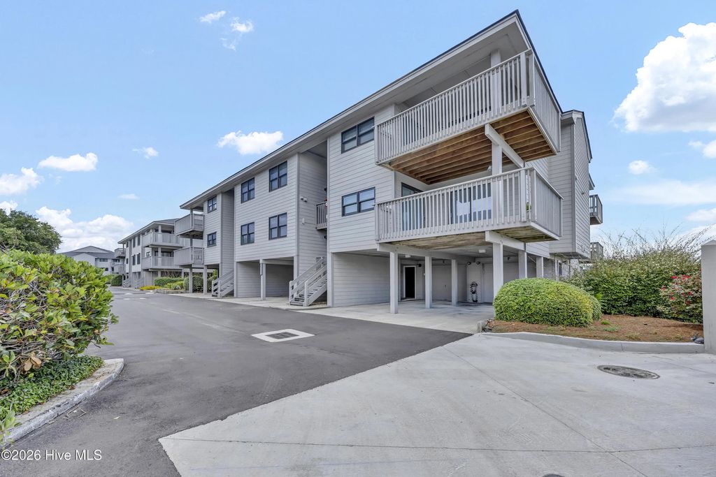 2307 N Lumina Avenue Unit D, Wrightsville Beach