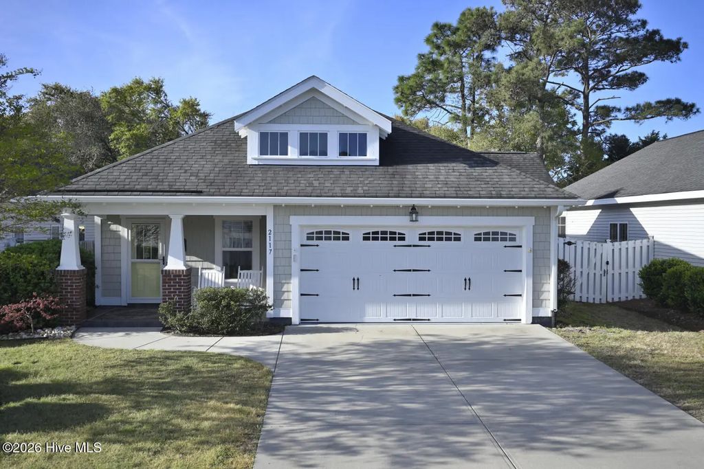 2117 Maple Leaf Drive, Southport