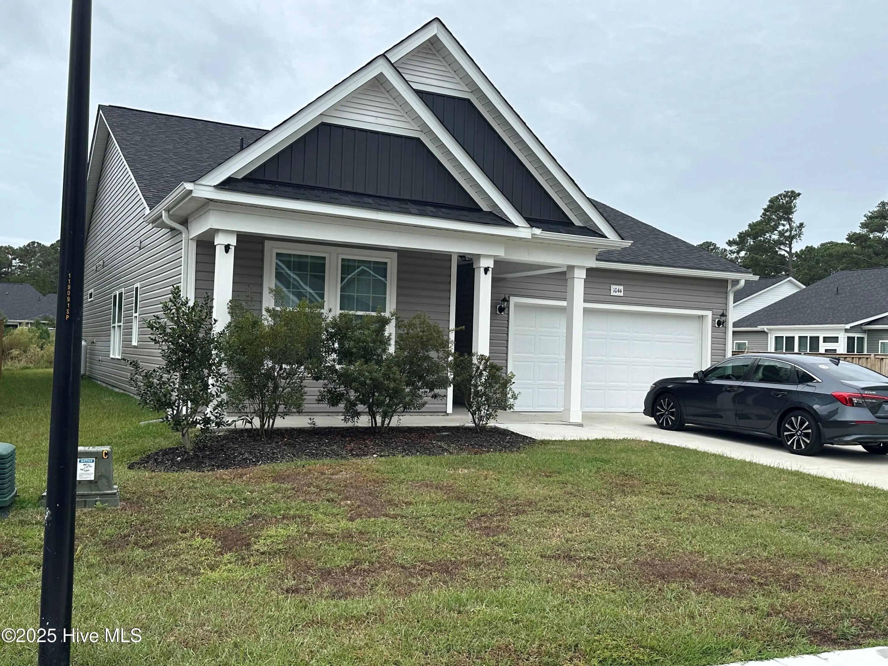 1044 Downrigger Trail, Southport