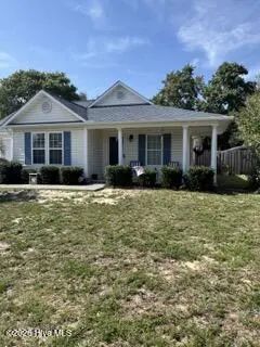 411 Brewster Lane, Wilmington