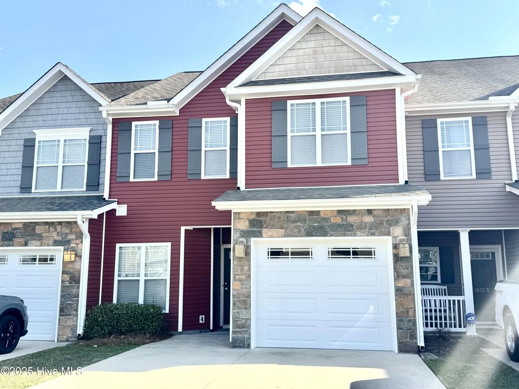 1801 Fox Den Way 2, Greenville