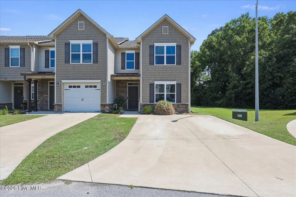 332 Glenellen Loop Road, Midway Park