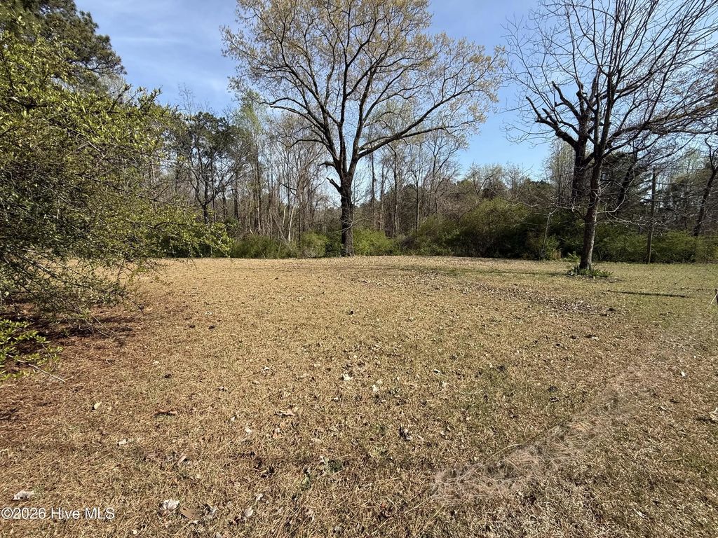 1878 Bailey Road, Coats
