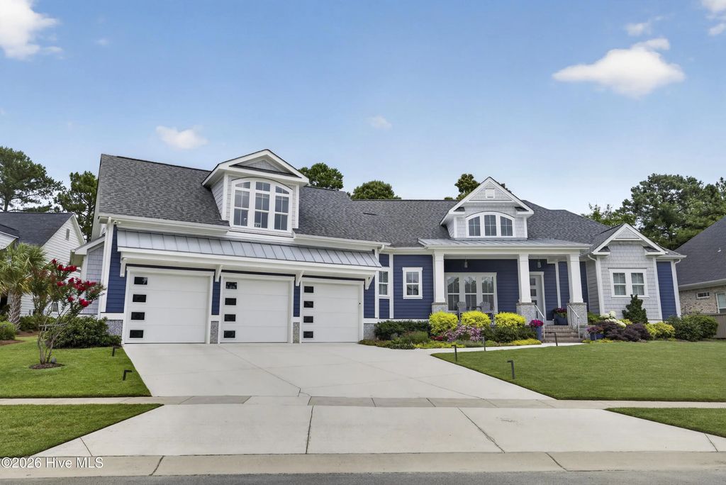 8275 Spoonwood Drive Ne, Leland