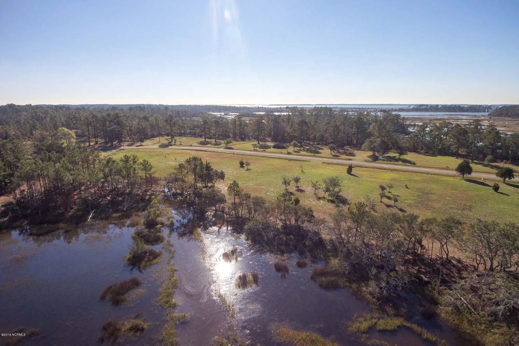 122 Jade Street, Beaufort