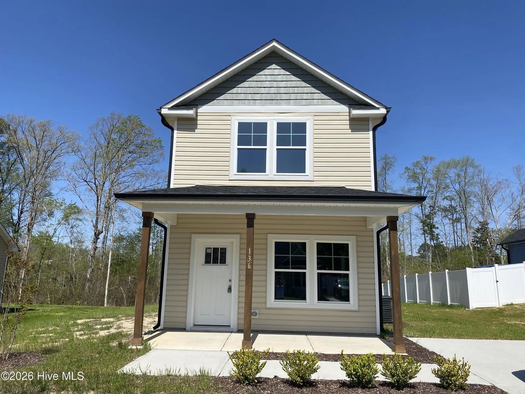 136 Ambergate Court, Rocky Mount