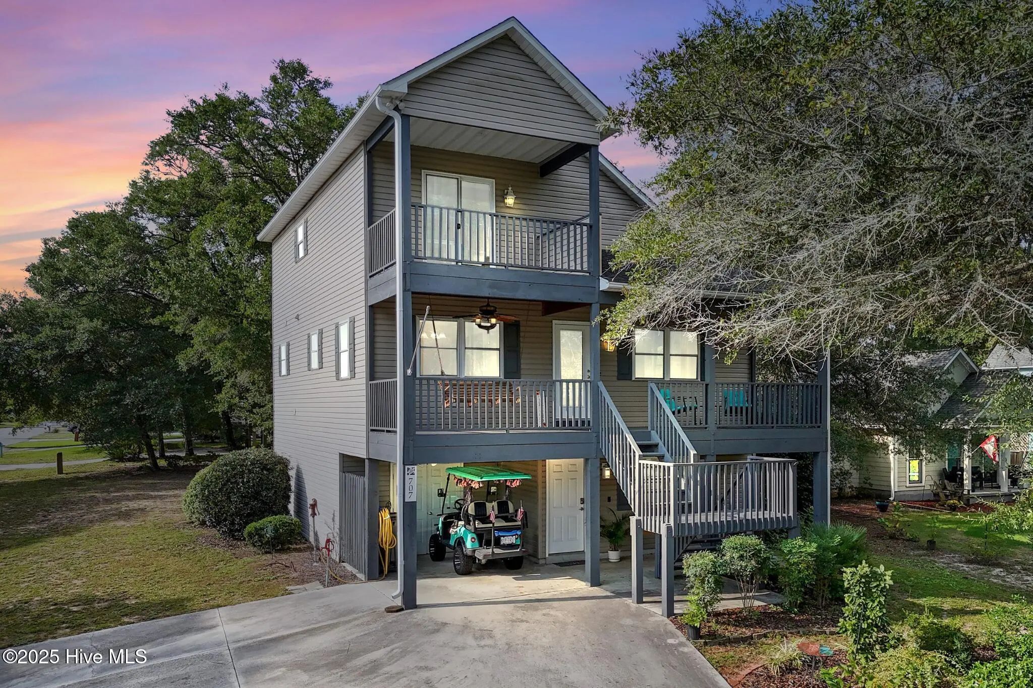 707 E Yacht Drive, Oak Island