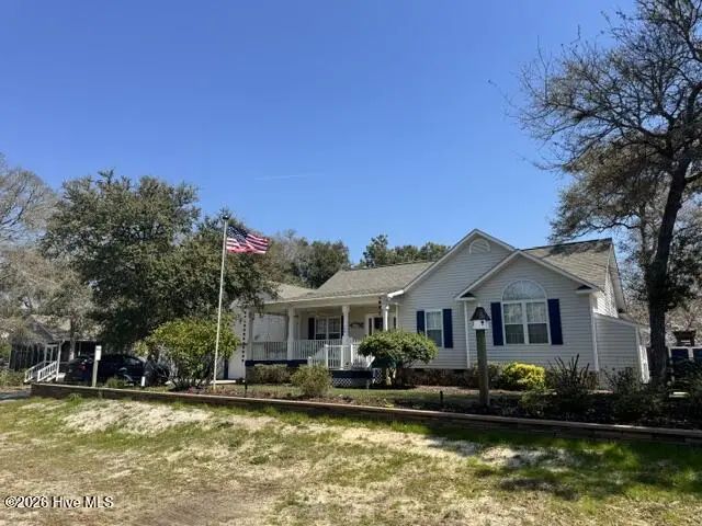 144 Nw 11th Street, Oak Island Wooded
