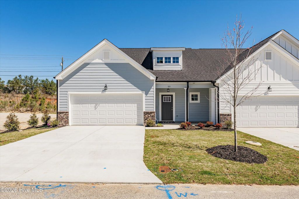 521 Oxbow Drive, Columbia