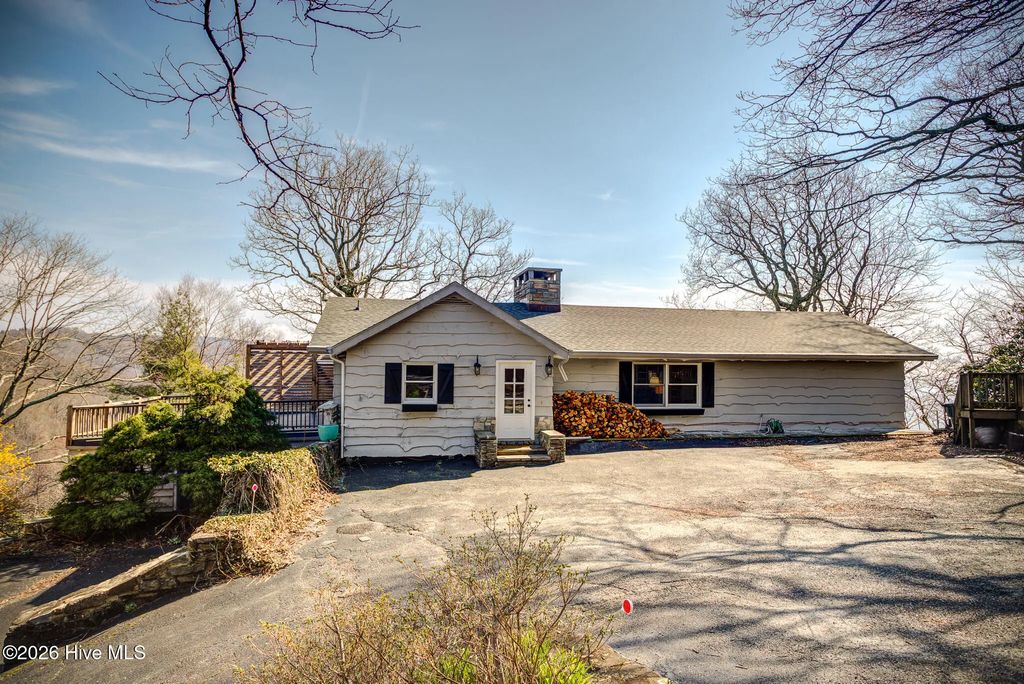 299 Gideon Ridge Road, Blowing Rock