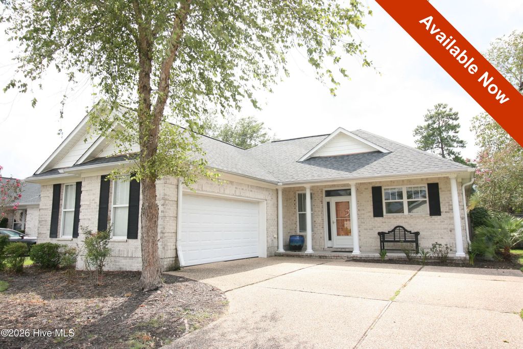 1023 Garden Club Way, Leland
