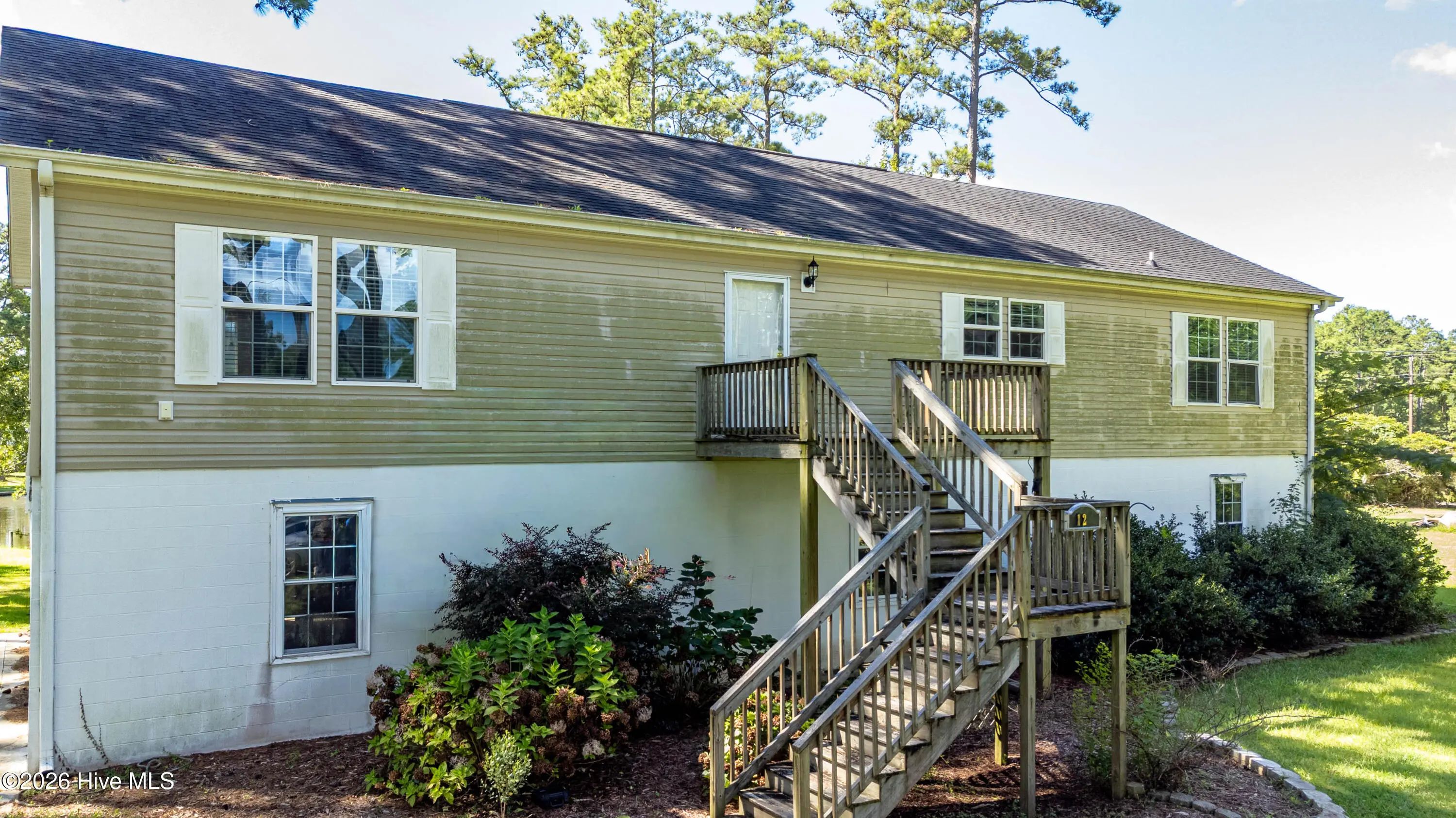 121 Hideaway Road, Belhaven