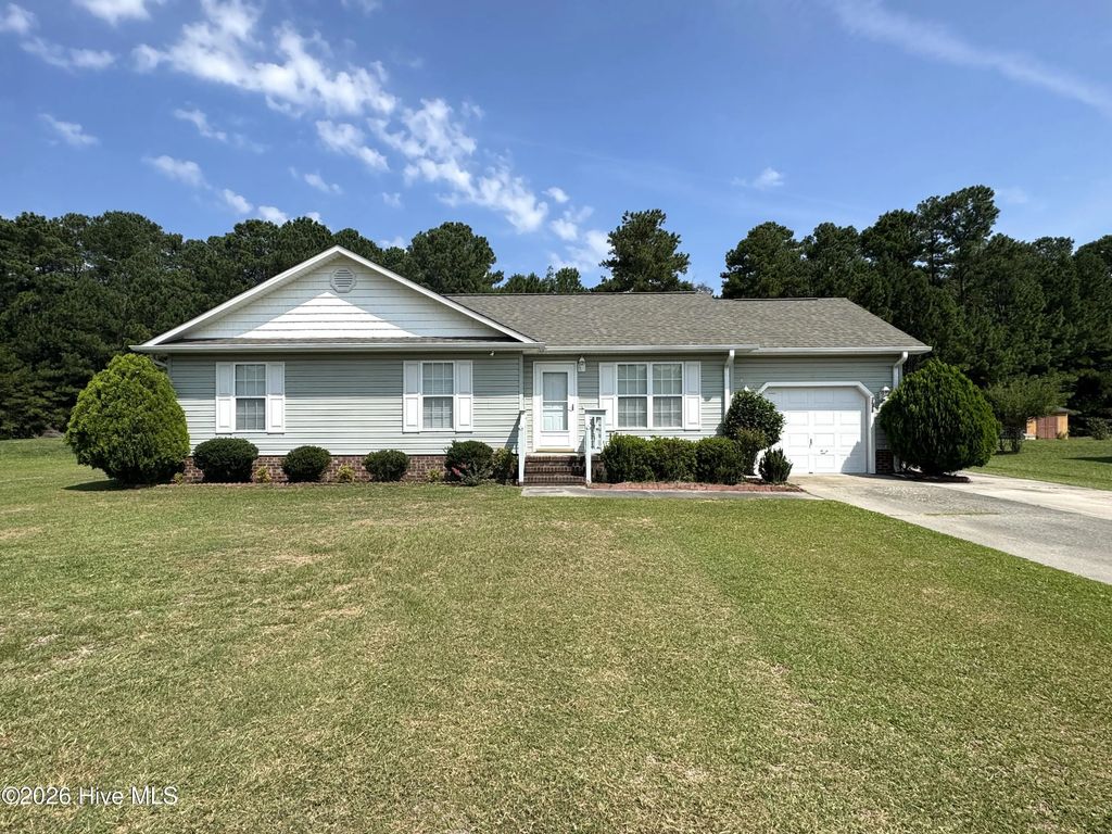 2638 Pinewood Home Drive, Pink Hill