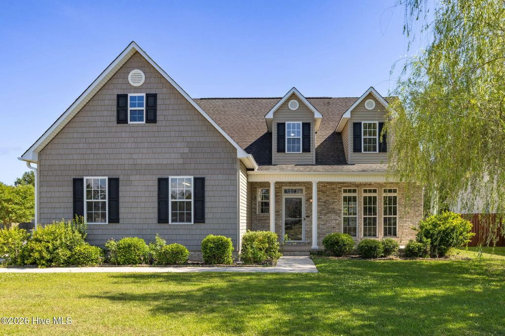 300 Walkens Woods Lane, Jacksonville