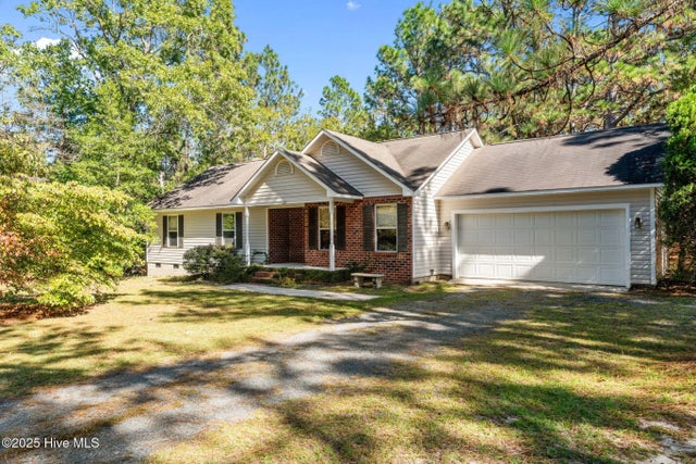 215 N Pear Street, Pinebluff