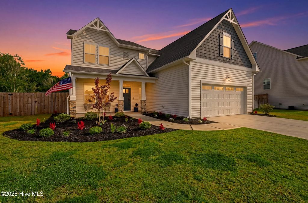 55 N Dyer Drive, Hampstead