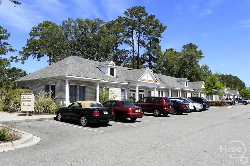 130 Tibet Avenue 108, Savannah