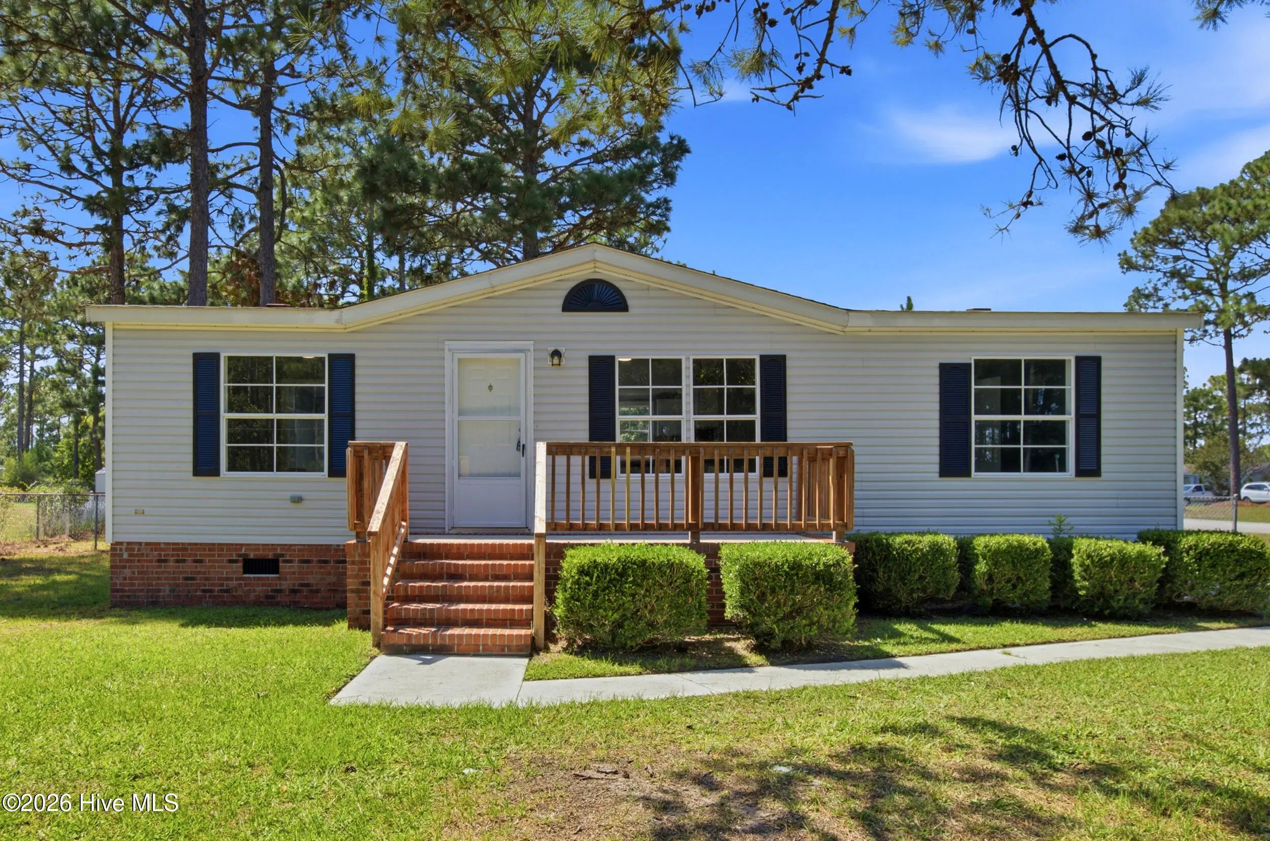 101 Larch Court, Hubert