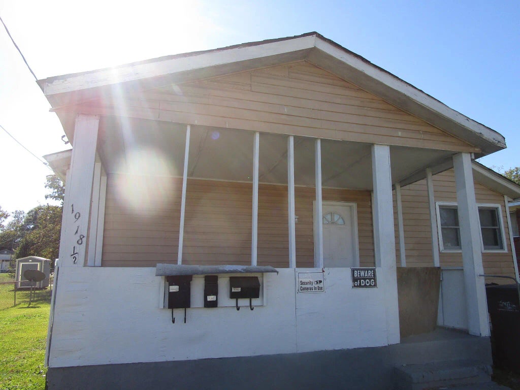 1918 Division Street, 