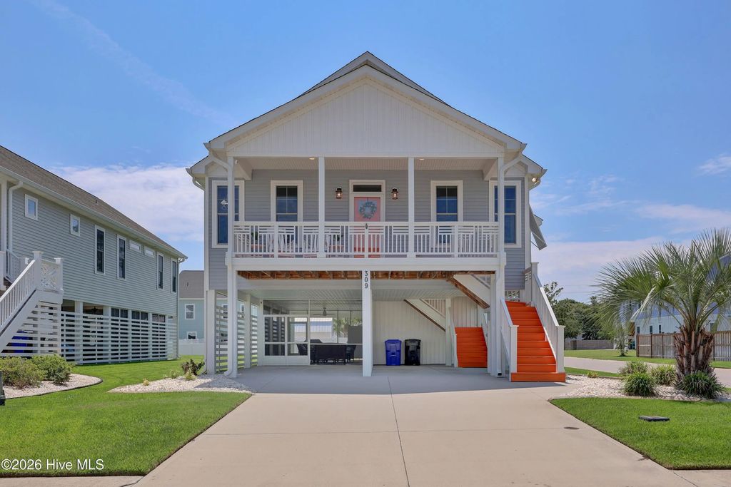 309 Ivy Lane, Carolina Beach