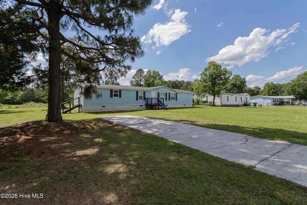 122 Woodbrook Drive, Midway Park