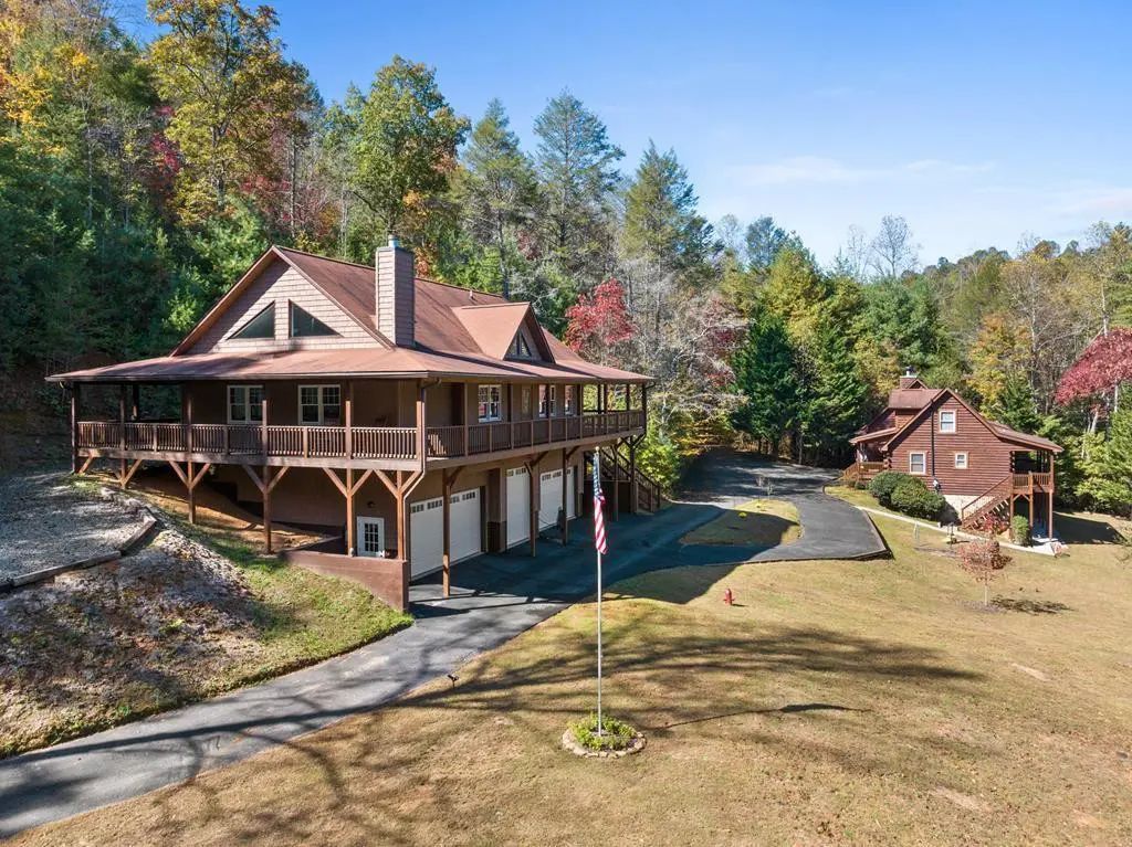 358 Misty River Circle, Shoal Creek