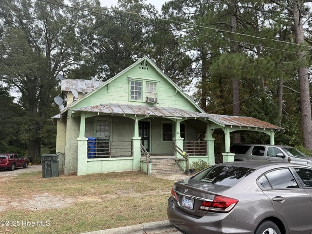 102 Parkview Street W, Wilson