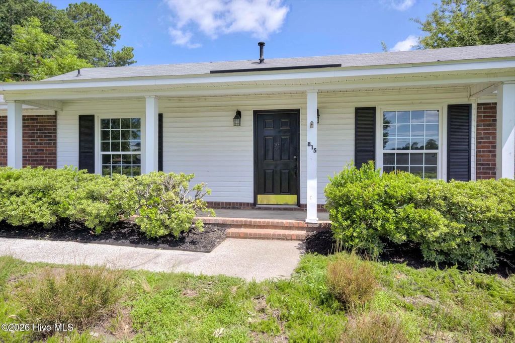 815 S Willowick Drive, Grovetown