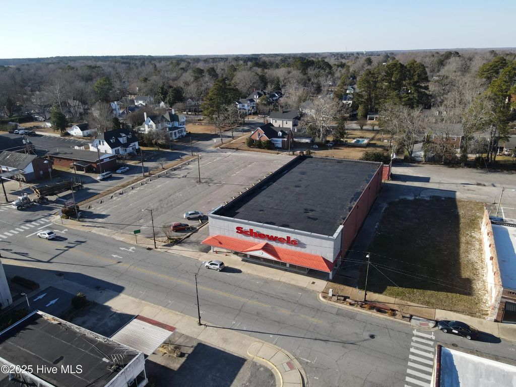 200 W Main Street, Williamston