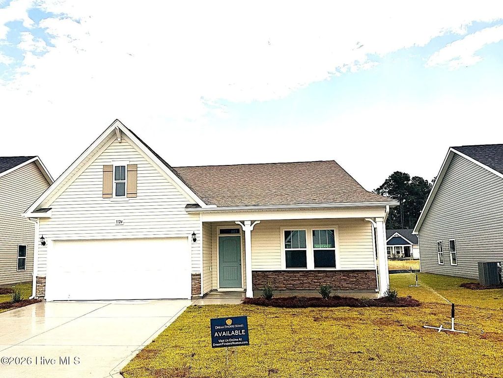 1124 Forest Bend Drive Nw, Calabash