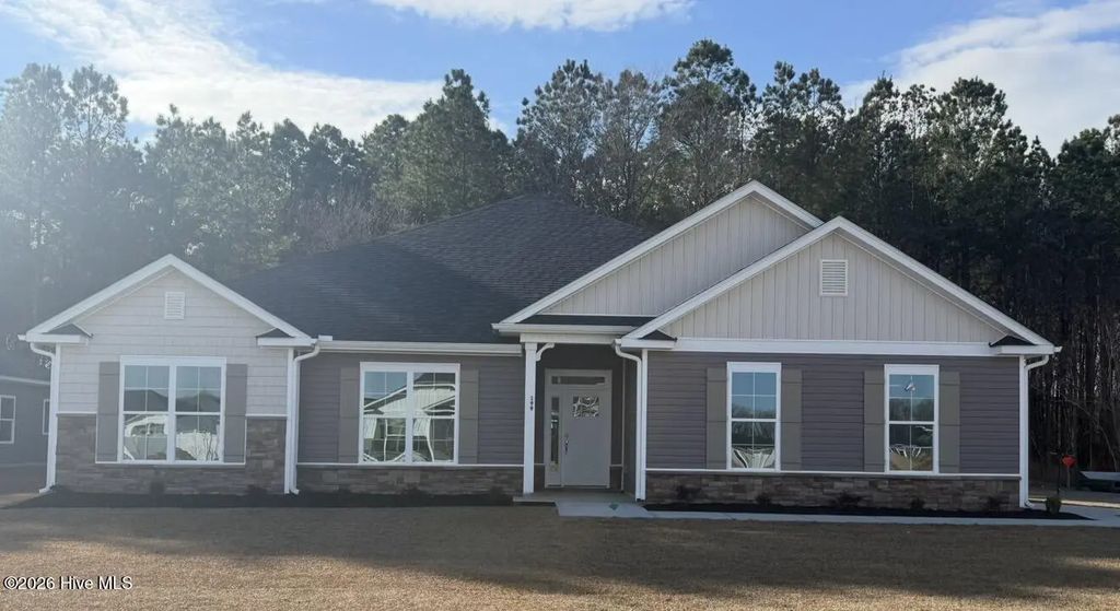 151 Seashore Street, Grimesland