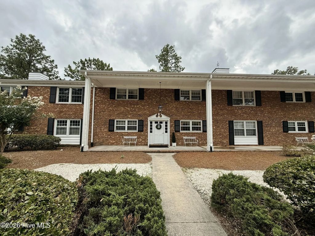 333 Driftwood Circle C, Southern Pines