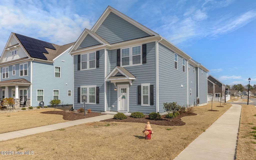 119 Iris Circle, Moyock