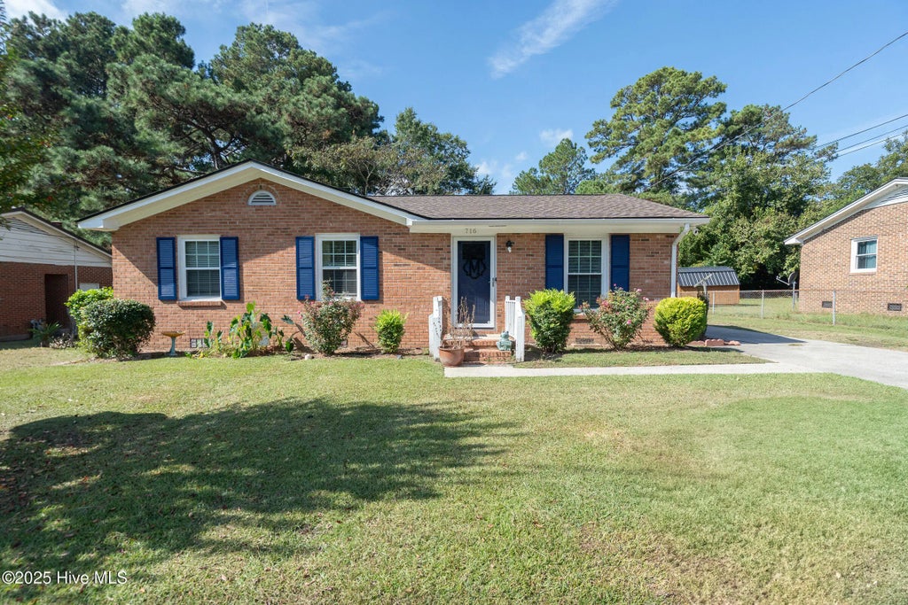 716 Hooker Road, Greenville