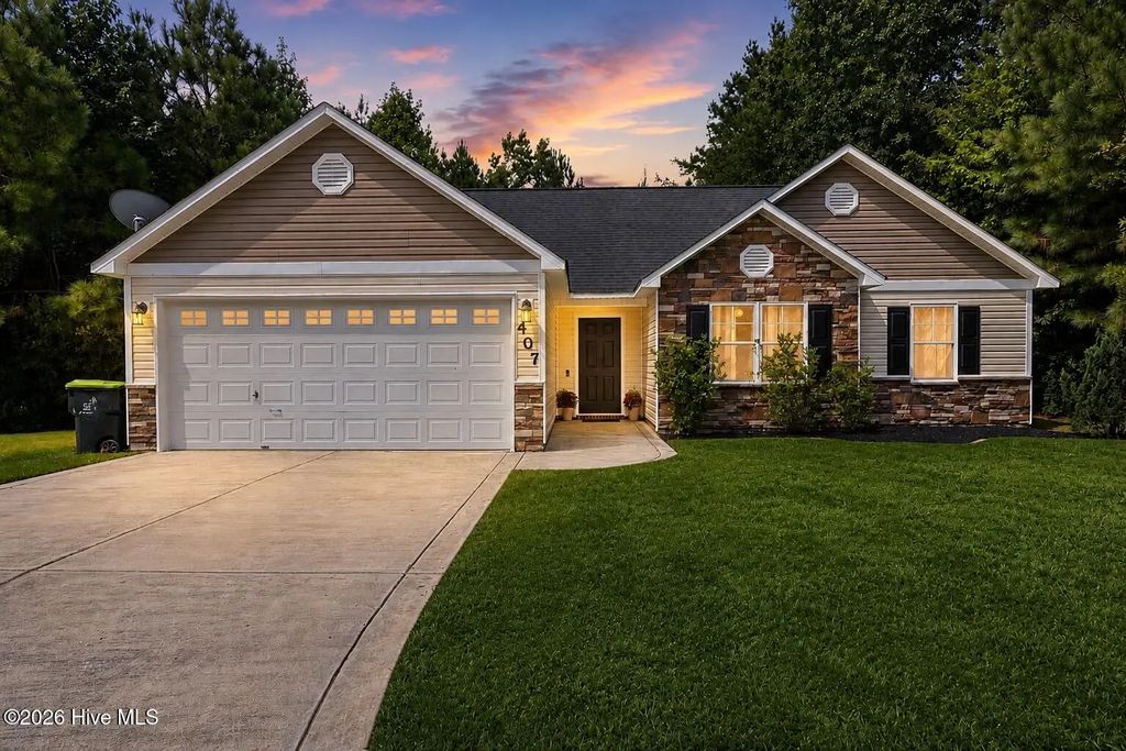 407 Hidden Oaks Drive, Jacksonville