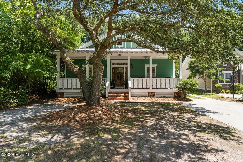 1645 Pierce Street Sw, Ocean Isle Beach