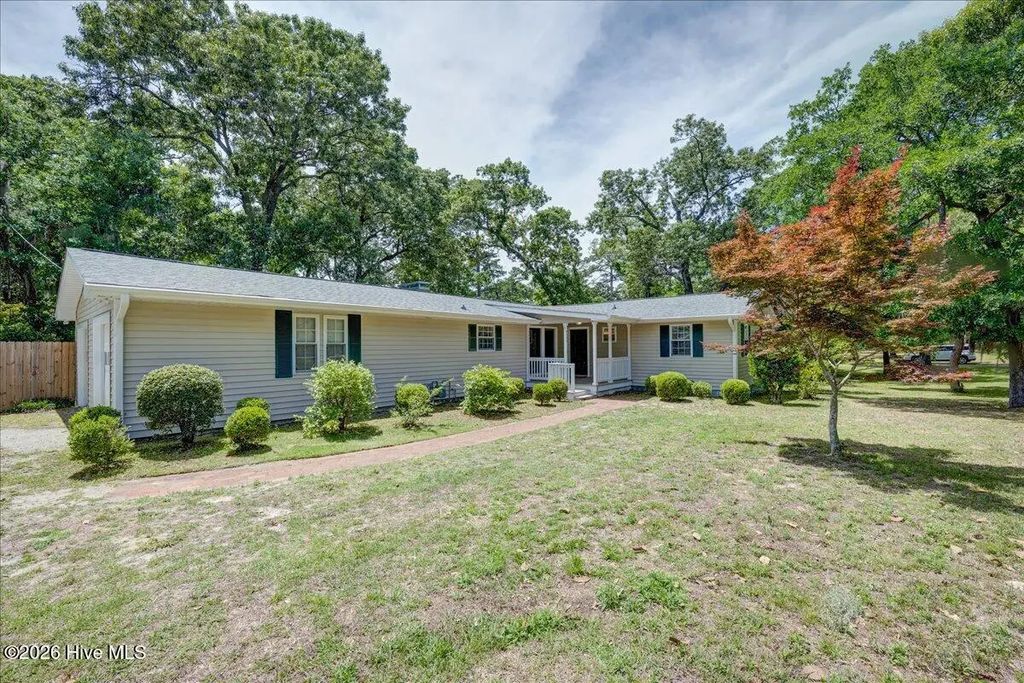 5107 White Oak Drive, Trent Woods