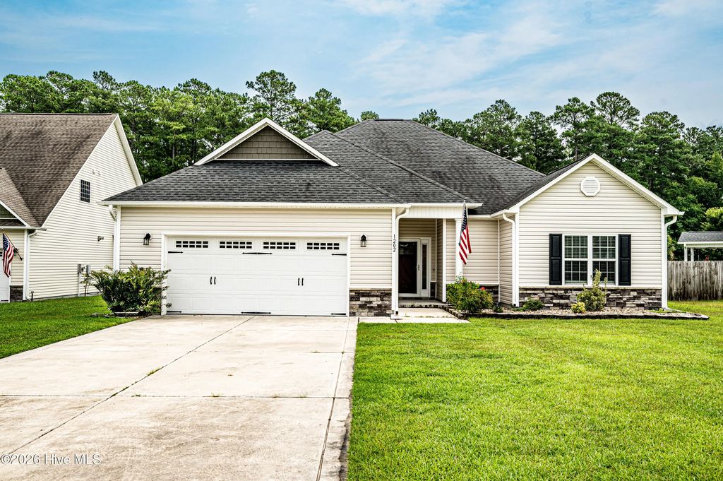 1202 Skipjack Court, New Bern