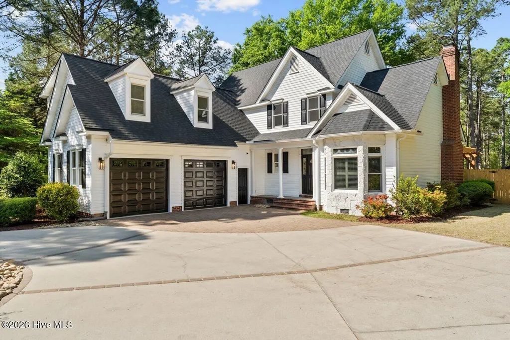 180 Rountree Lane, Southern Pines