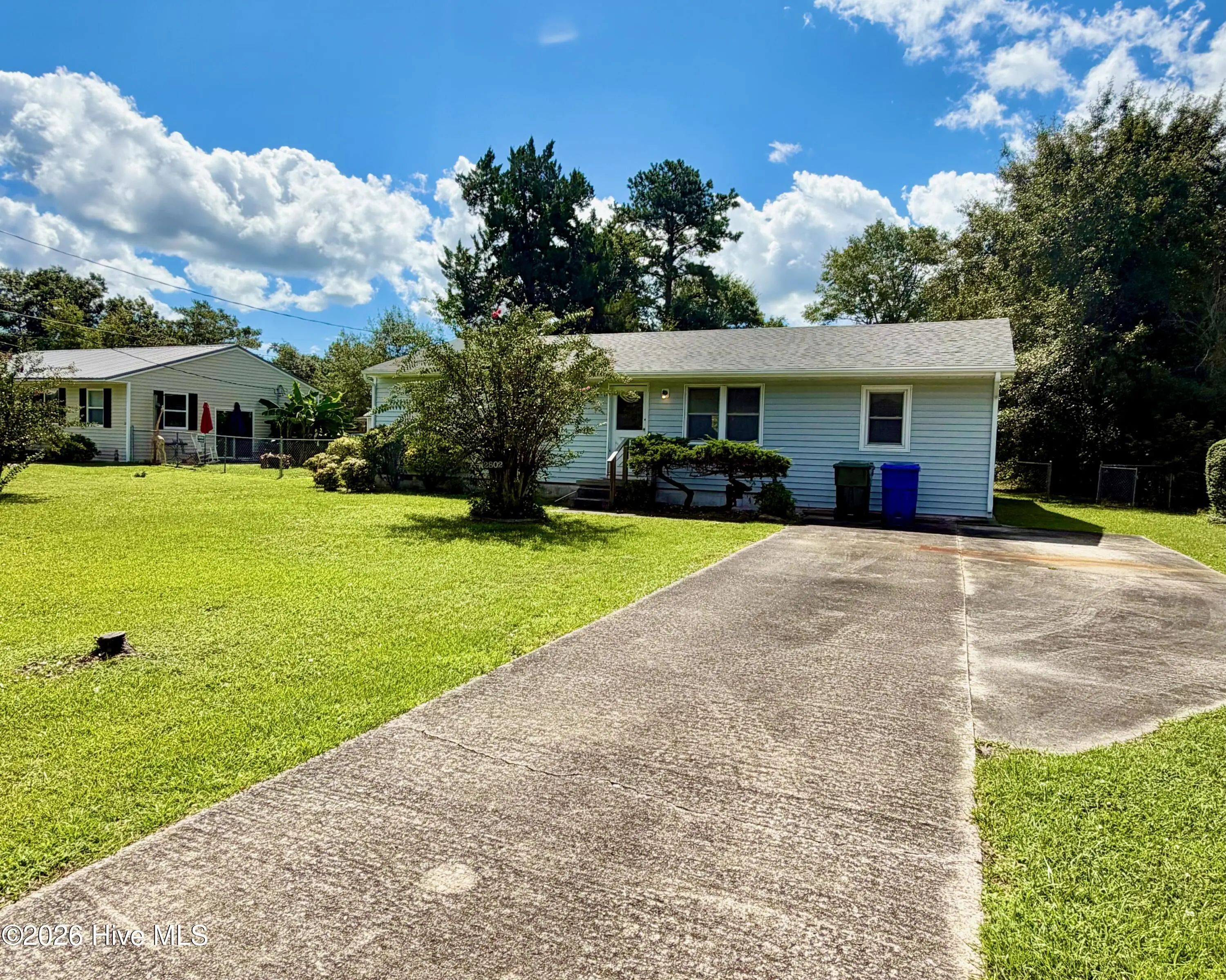 2802 Easy Street, Newport