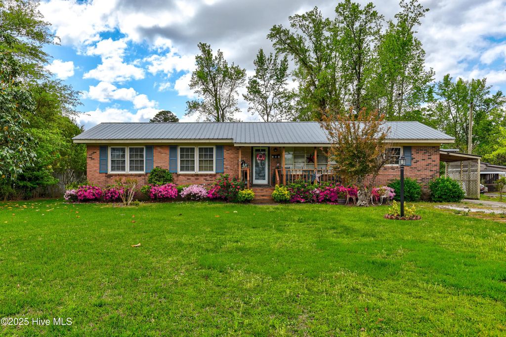 307 W Westbrook Street, Wallace
