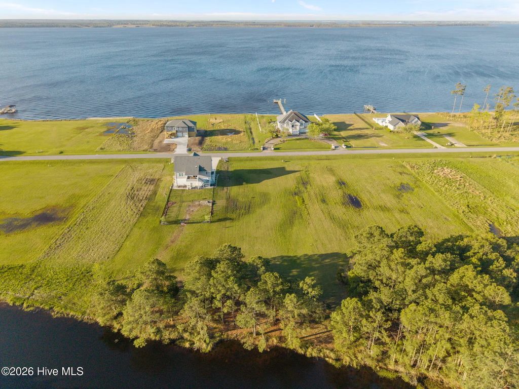 Lot 69 Dowry Creek W, Belhaven
