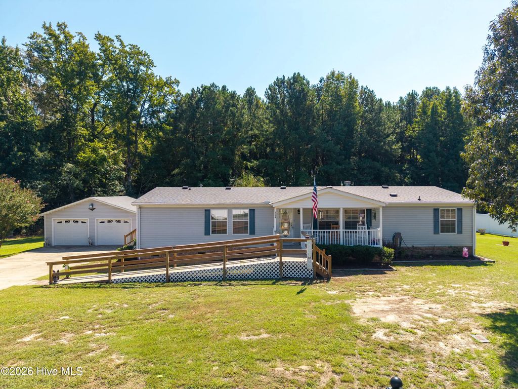1108 Mohave Trail, Edenton