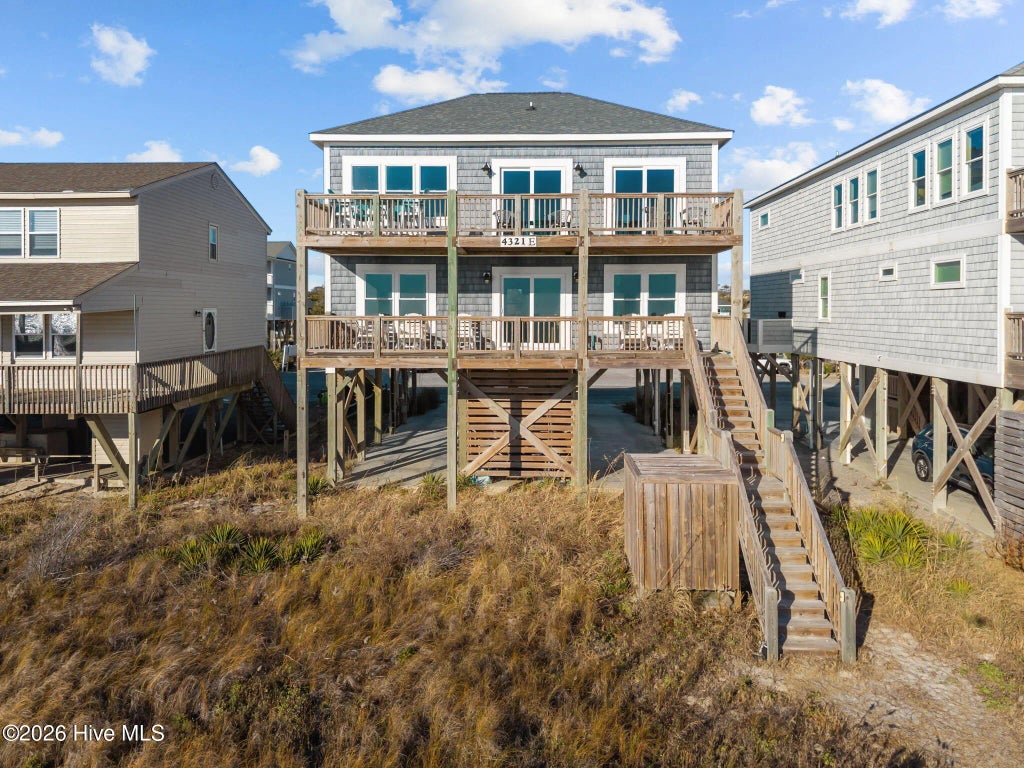 4321 E Beach Drive, Oak Island