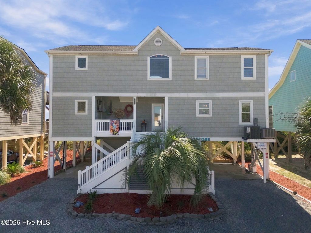 134 Ocean Boulevard E, Holden Beach